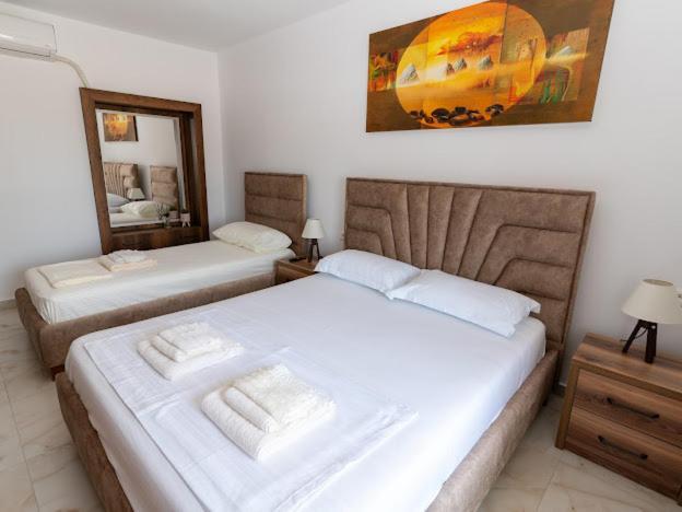 Roel Apartments Sarandë Buitenkant foto