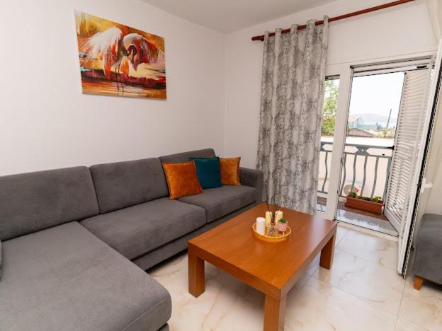 Roel Apartments Sarandë Buitenkant foto