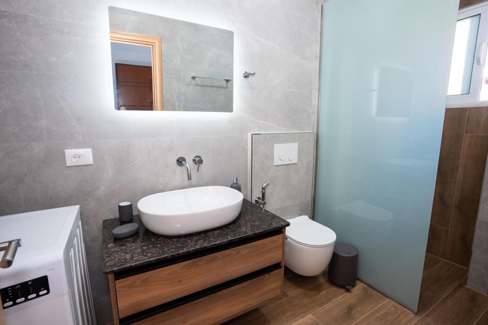Roel Apartments Sarandë Buitenkant foto