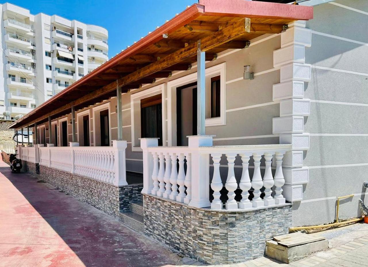 Roel Apartments Sarandë Buitenkant foto